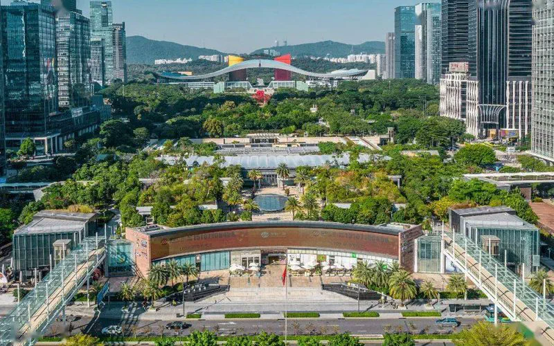 深圳皇庭广场成功案例照片（原站 www.geegao.com 成功案例页配图）